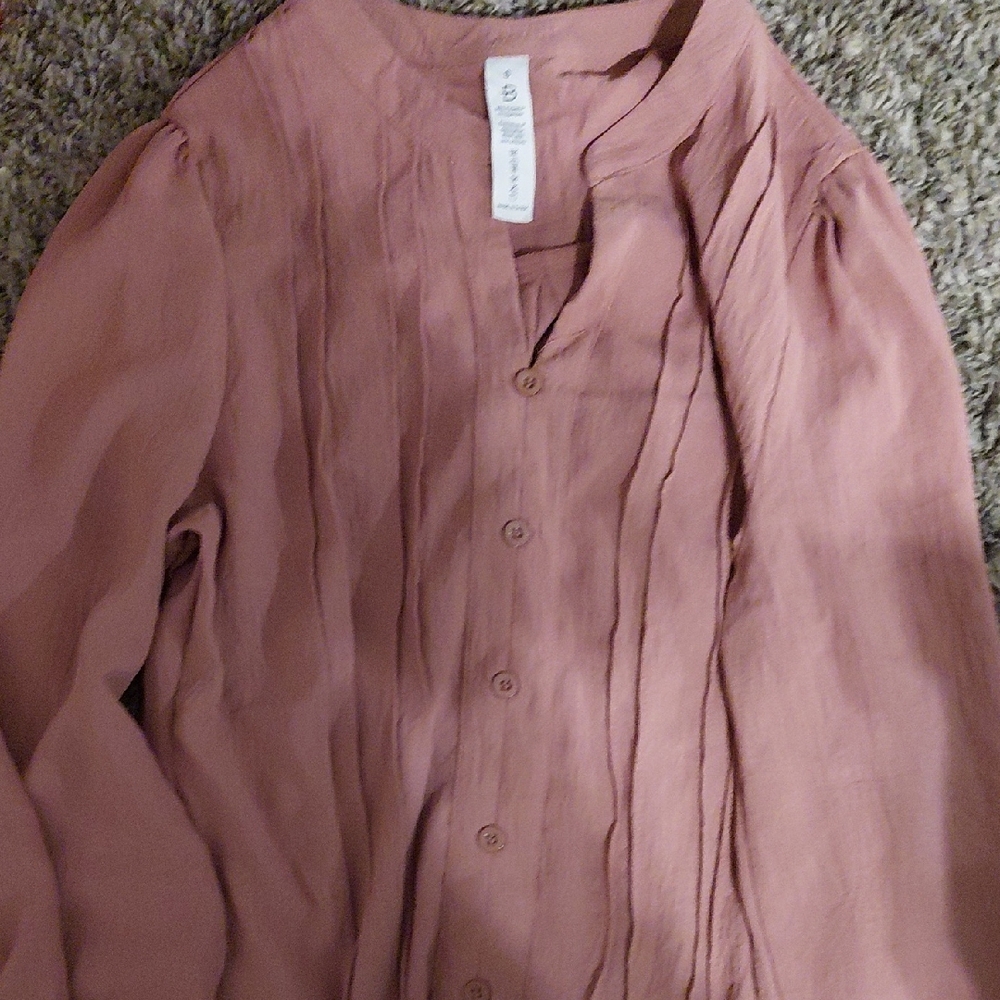 Women's Blouse in Dusty Pink